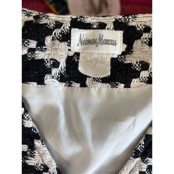 Neiman Marcus Black White Twead Silk Button Front Blazer Size 6 Classic - Picture 11 of 12